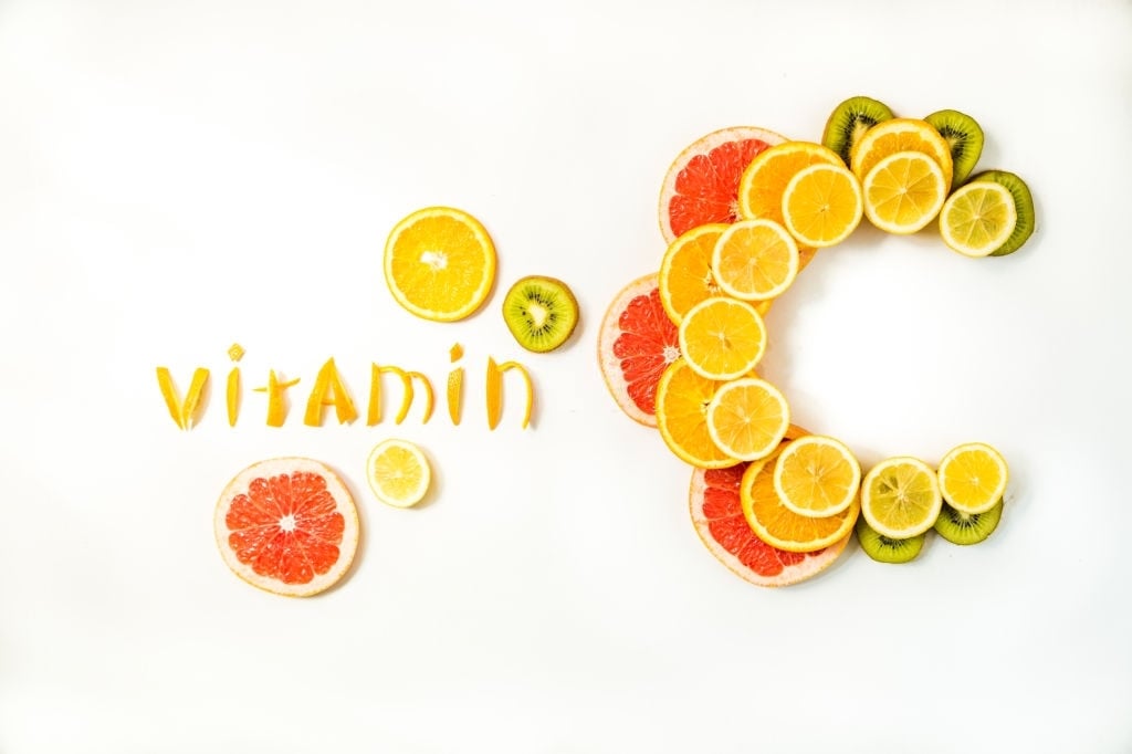 Sử dụng Vitamin C đúng cách để tăng cường sức đề kháng cho cơ thể